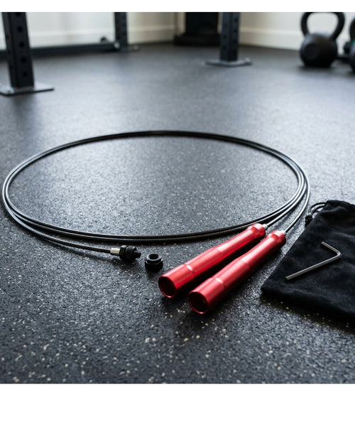 Faeno Adjustable Bearing Speed Jump Rope 3 m Black Red - Lifestyle view